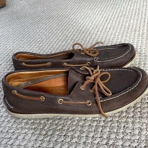 Men’s brown leather Sperry loafers